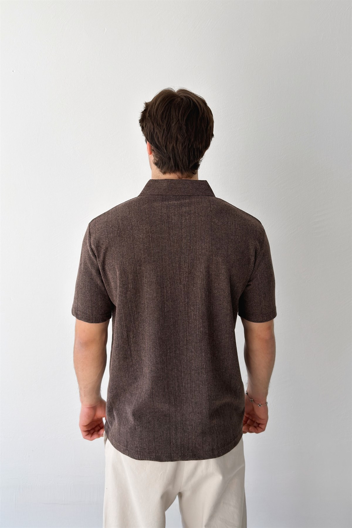 Polo Yaka Dokulu Tişört