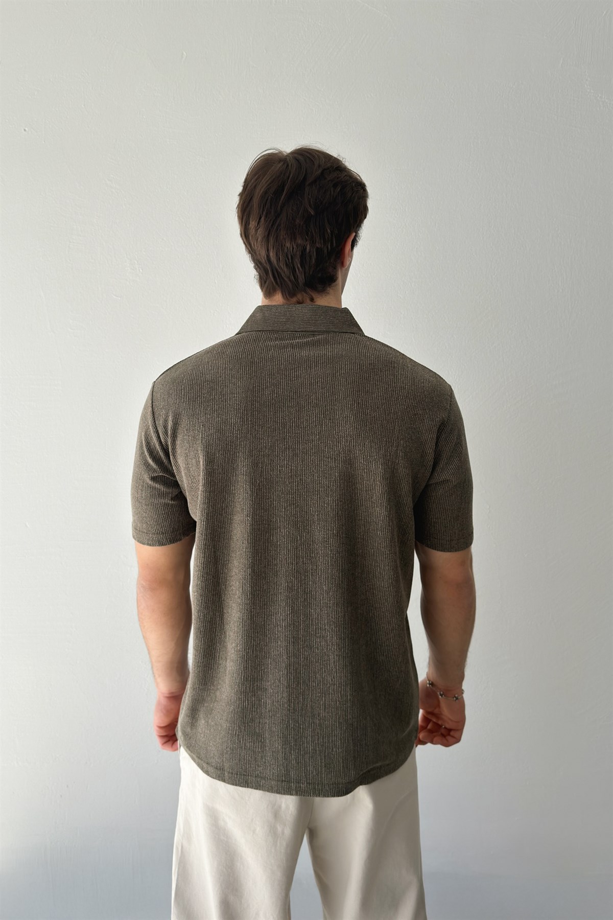 Polo Yaka Dokulu Tişört