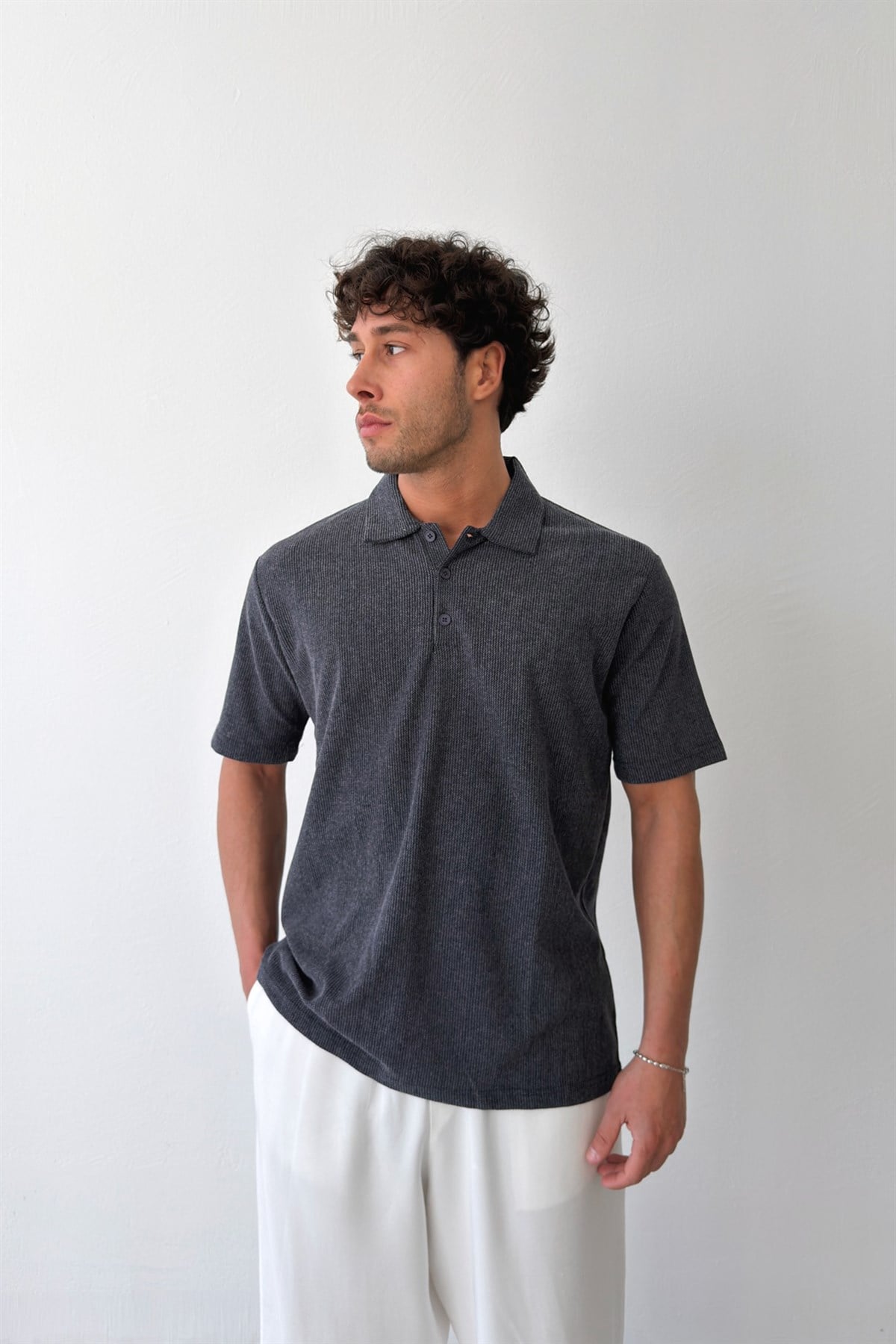 Polo Yaka Dokulu Tişört