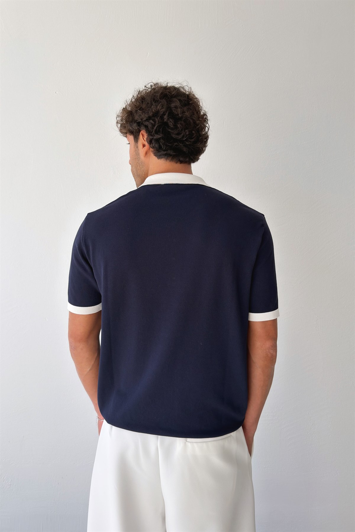 Polo Yaka Triko Tişört