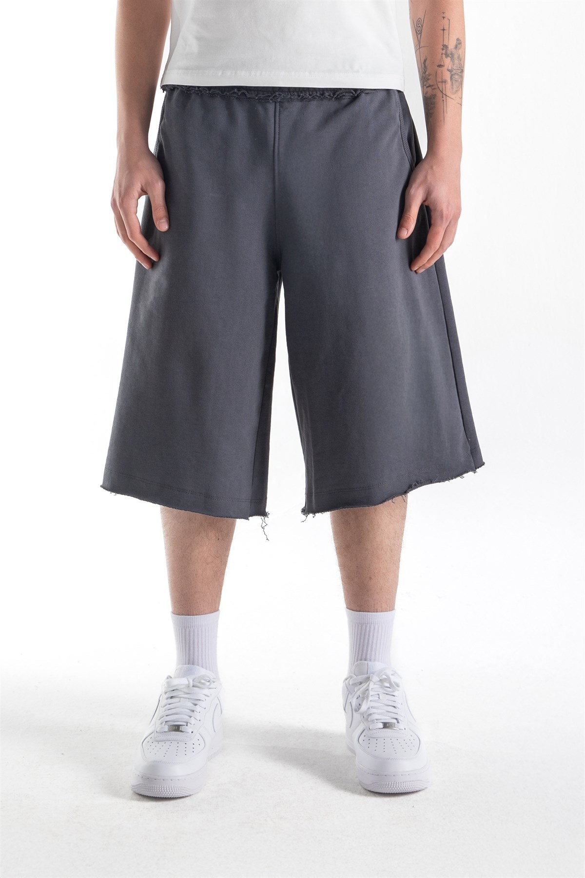 Premium Kumaş Monster Fit Jorts