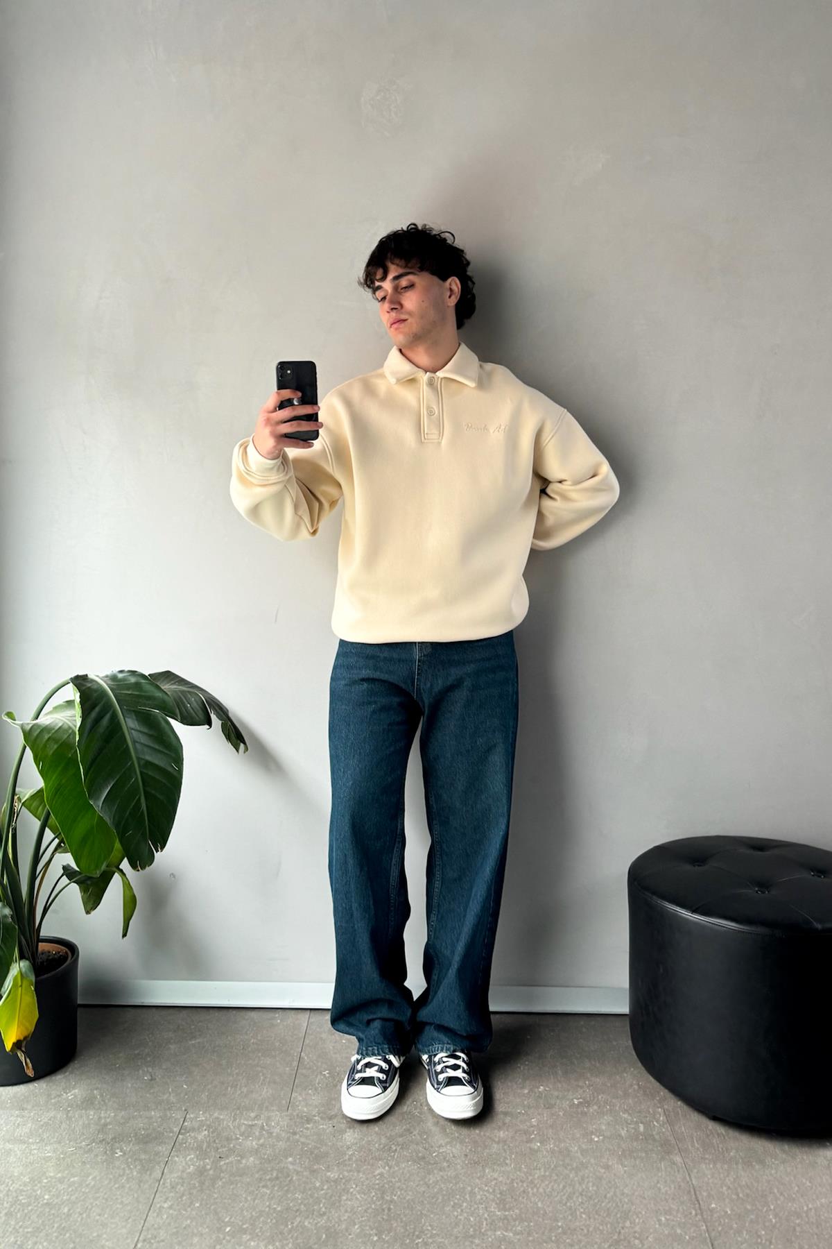 Punch Art Baskılı Polo Yaka Sweatshirt