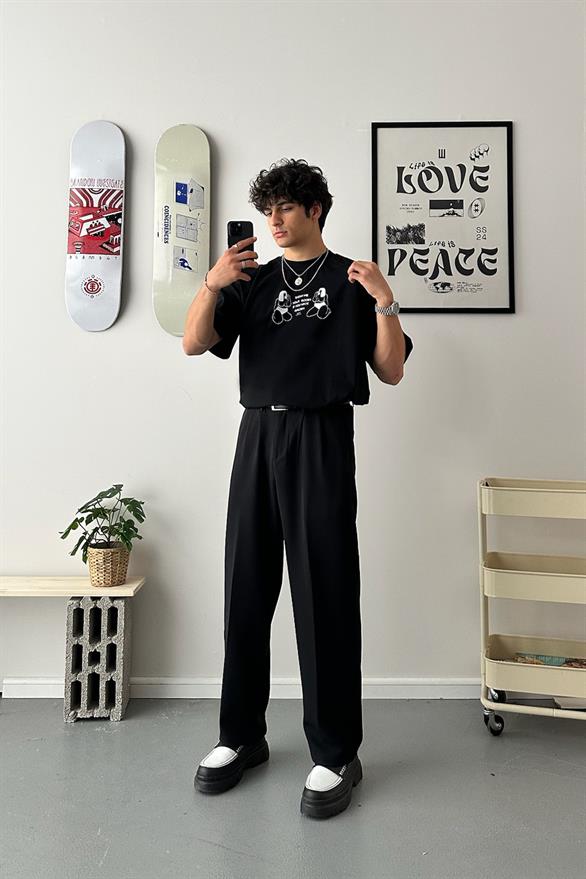 Racism Baskılı Oversize Tişört Siyah