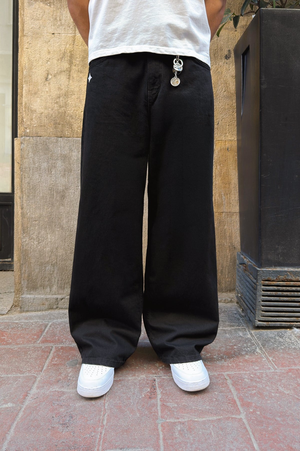 Raw Black Baggy Fit Jean