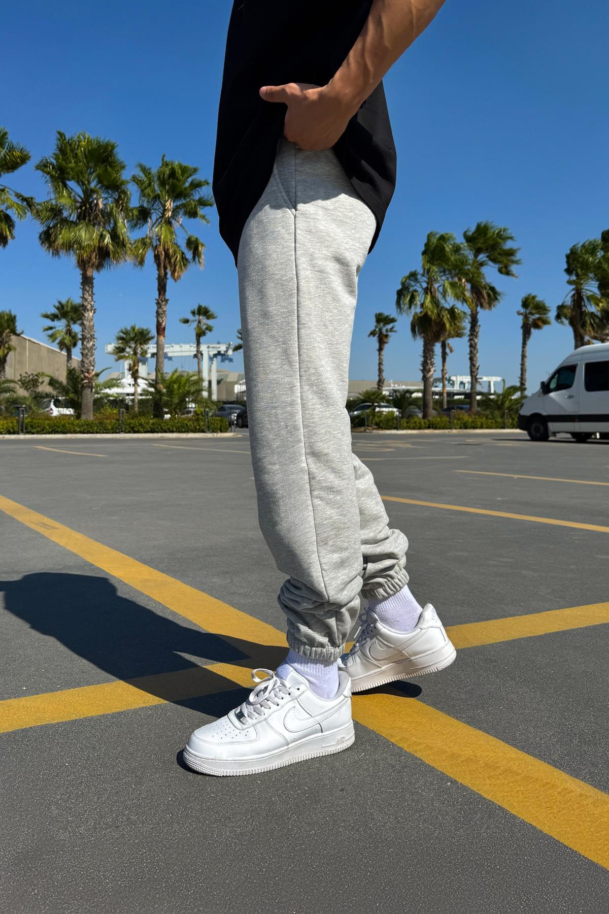 Regular Jogger Eşofman Altı Gri