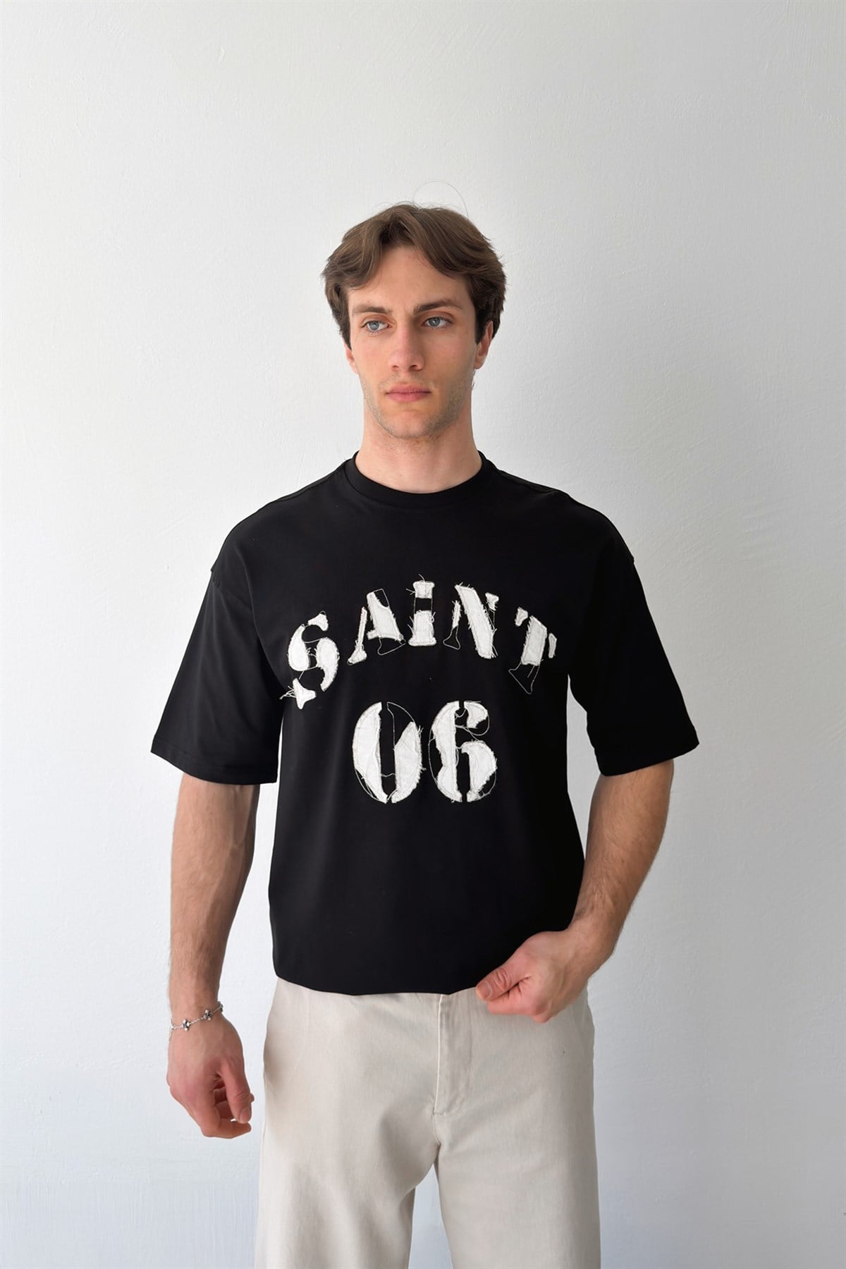 Saint Nakışlı Oversize Tişört