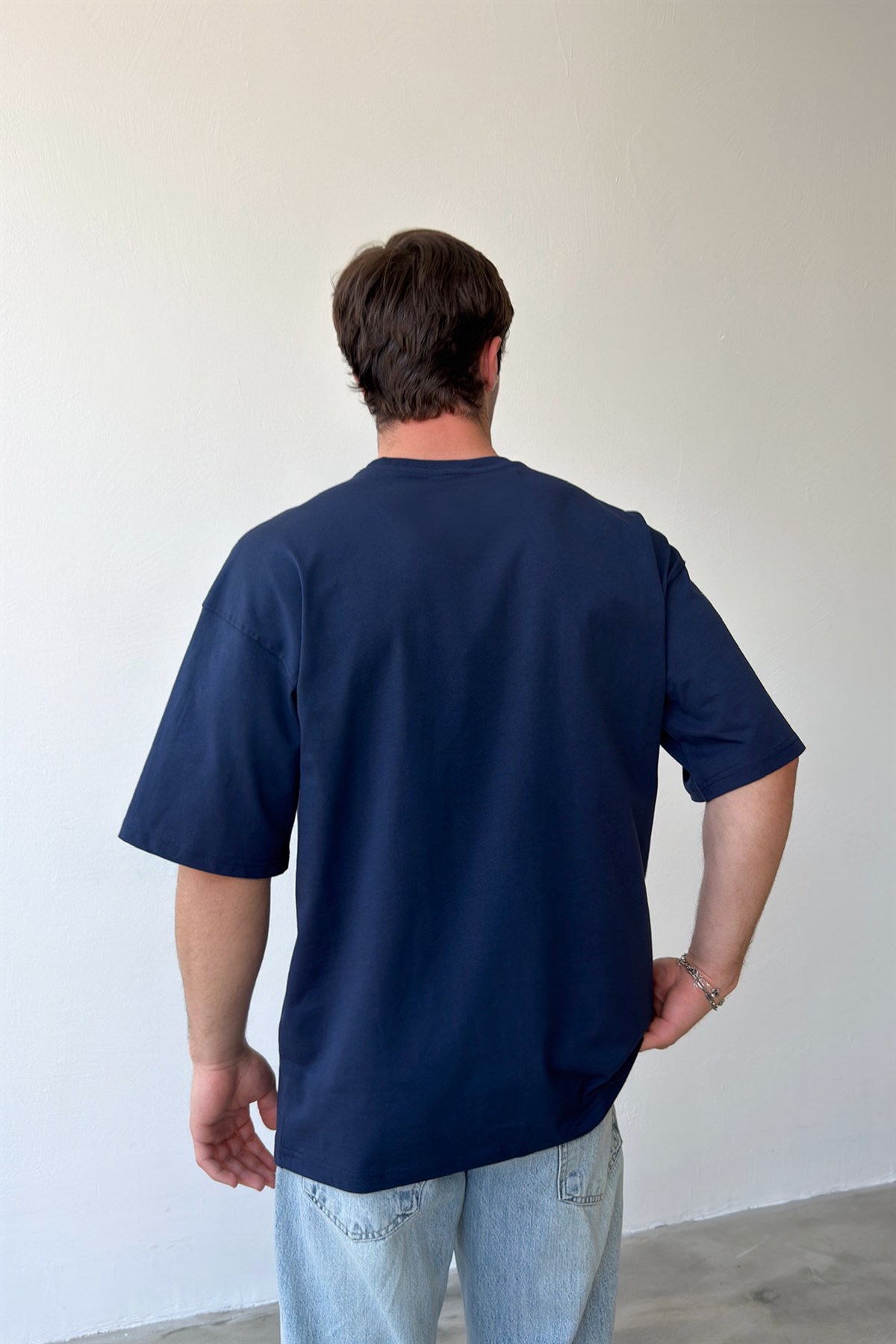 Saint Nakışlı Oversize Tişört