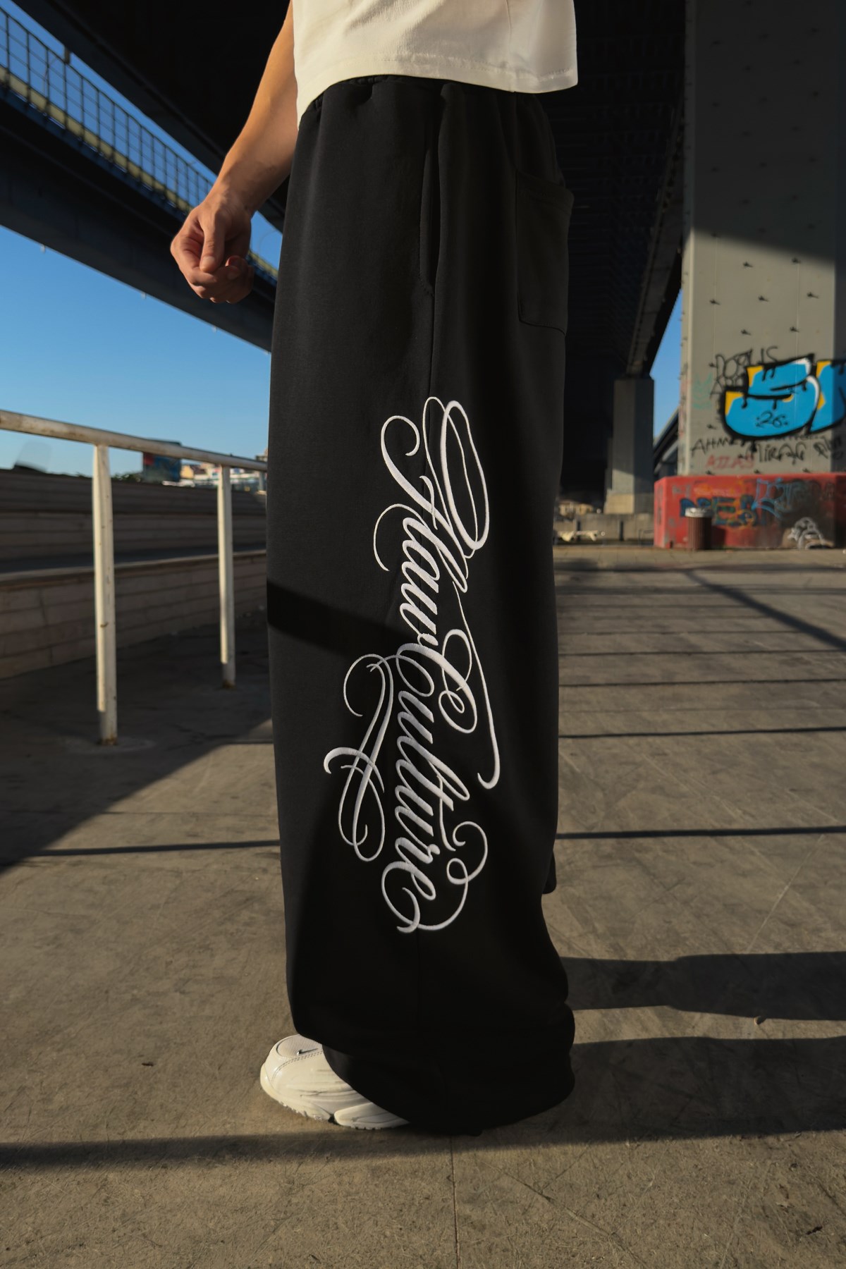 Script Ayarlanabilir Siyah Baggy Eşofman Altı