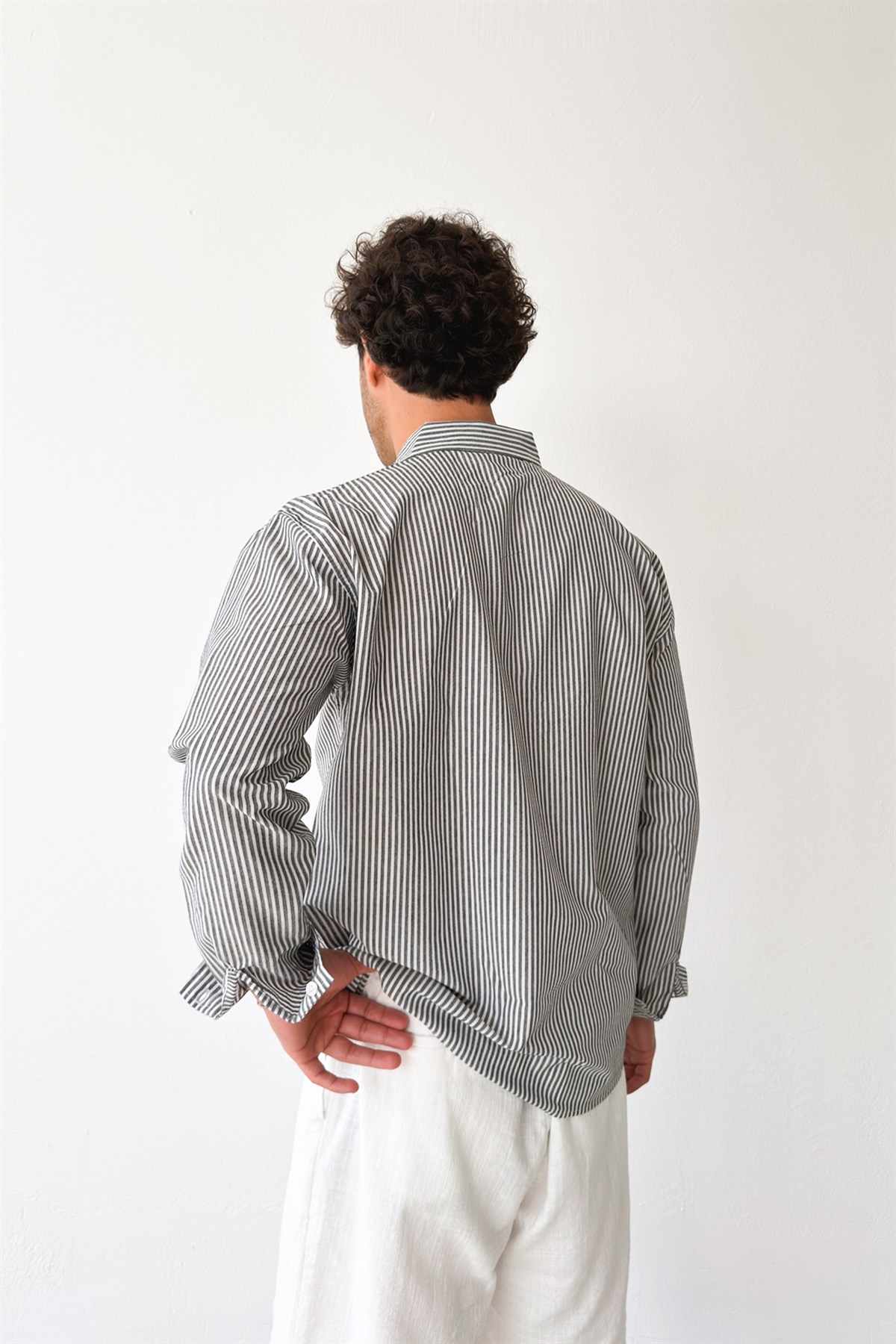 Solar Stripes Siyah Gofre Çizgili Gömlek