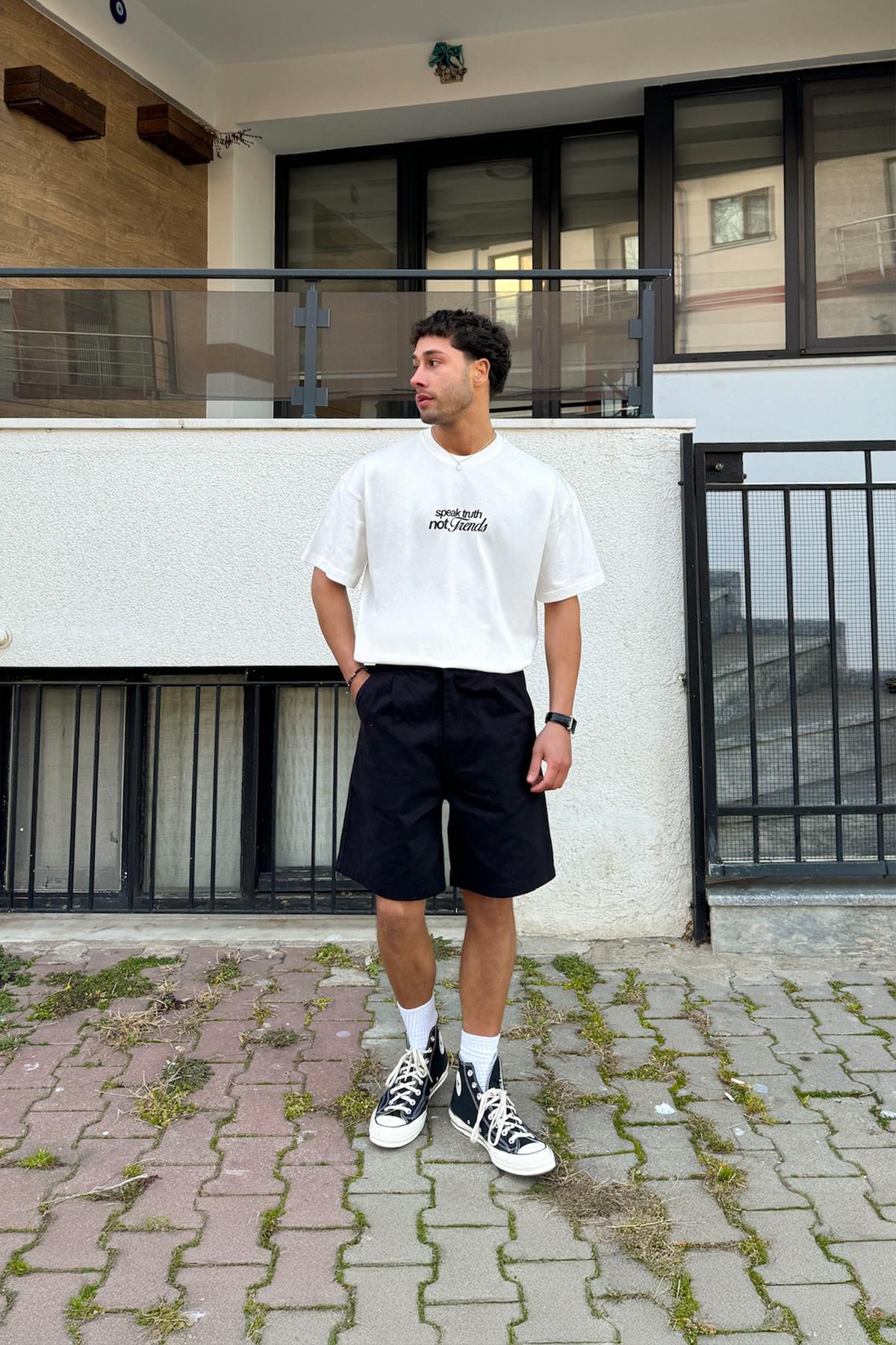 Speak Truth Baskılı Beyaz Oversize Tişört