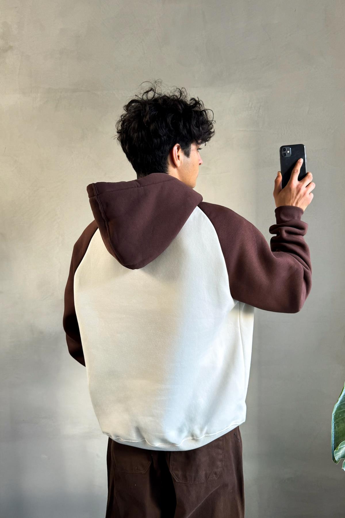 Story of Radio Baskılı Oversize Bej Sweatshirt
