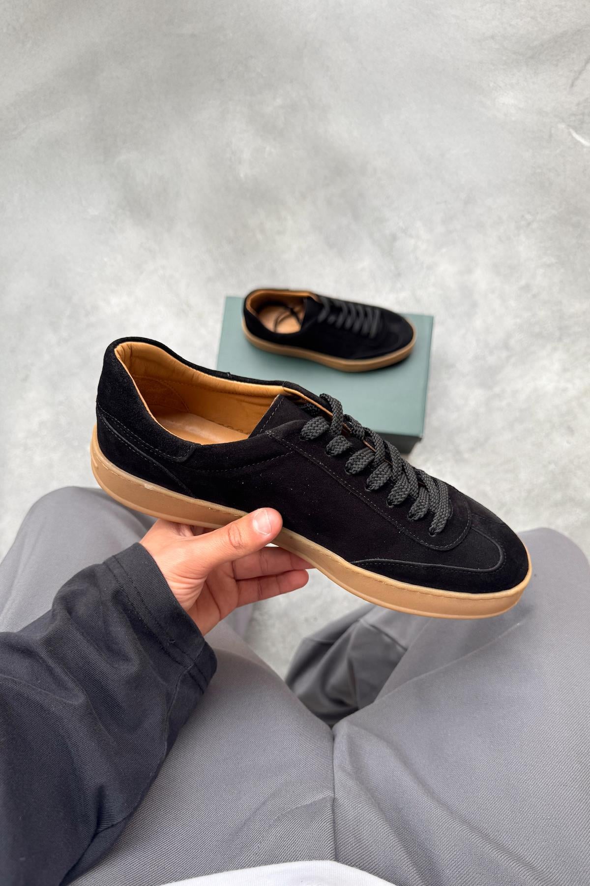 Süet Bağcıklı Sneaker Siyah