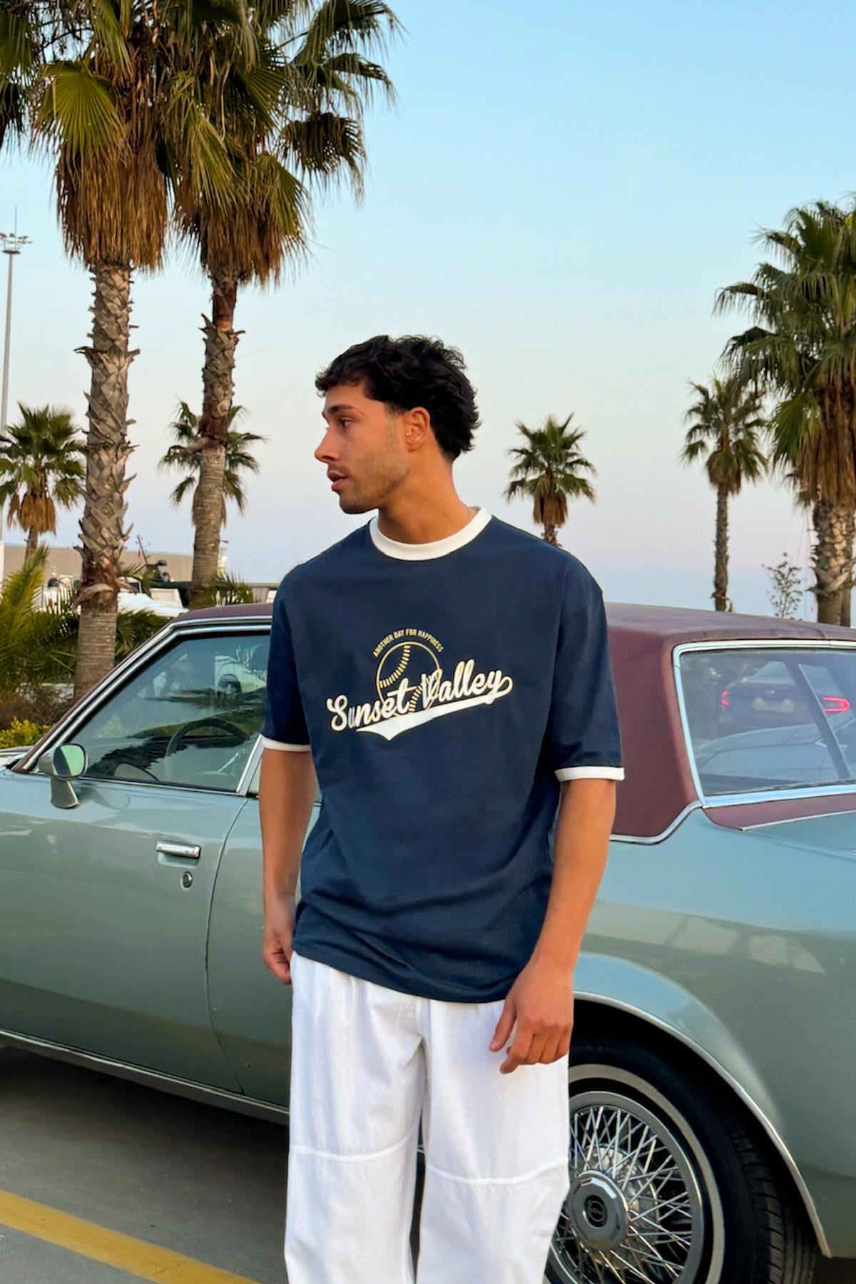 Sunset Valley Baskılı Oversize Tişört İndigo