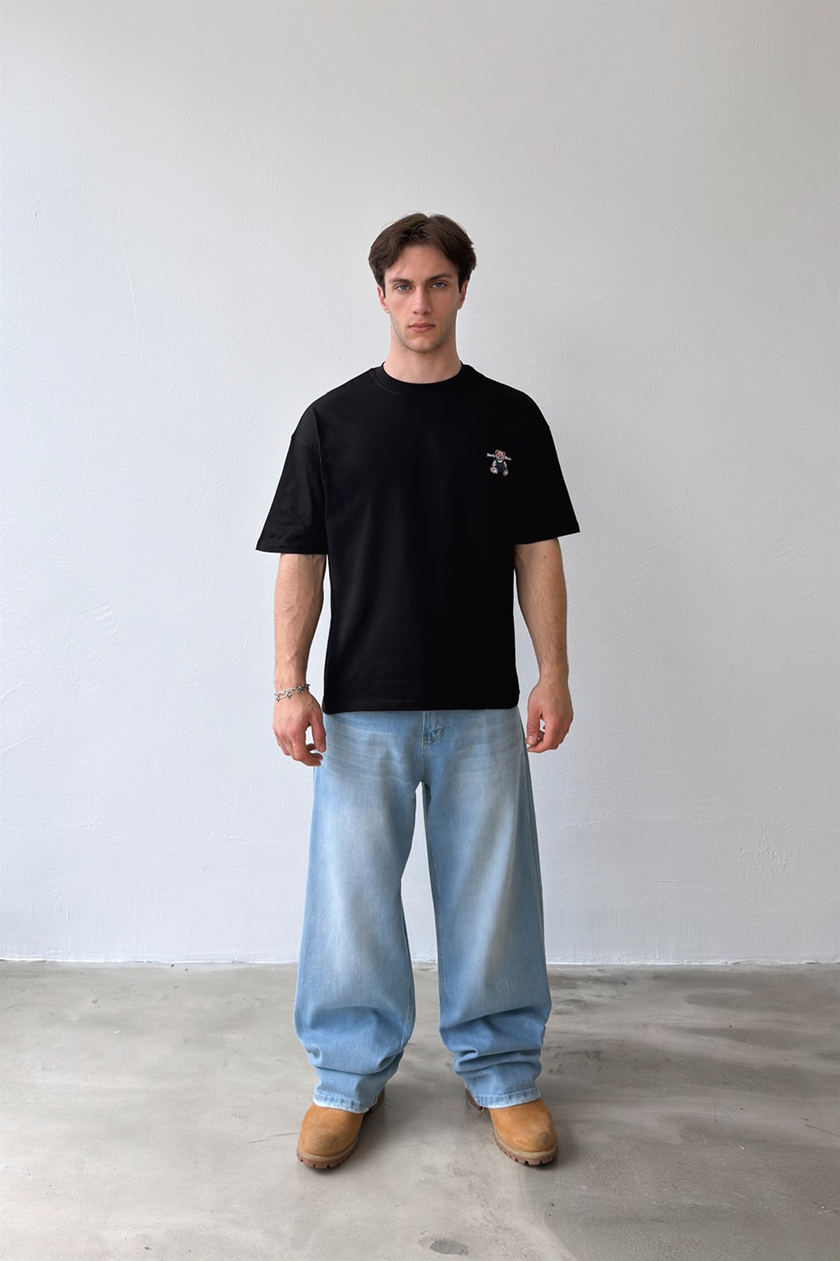 Teddy Nakışlı Tişört