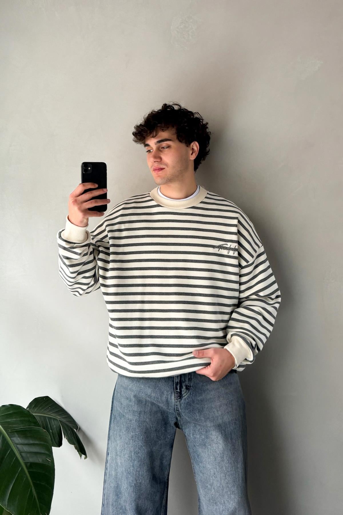 The Dad Nakışlı Çizgili Füme Oversize Sweatshirt
