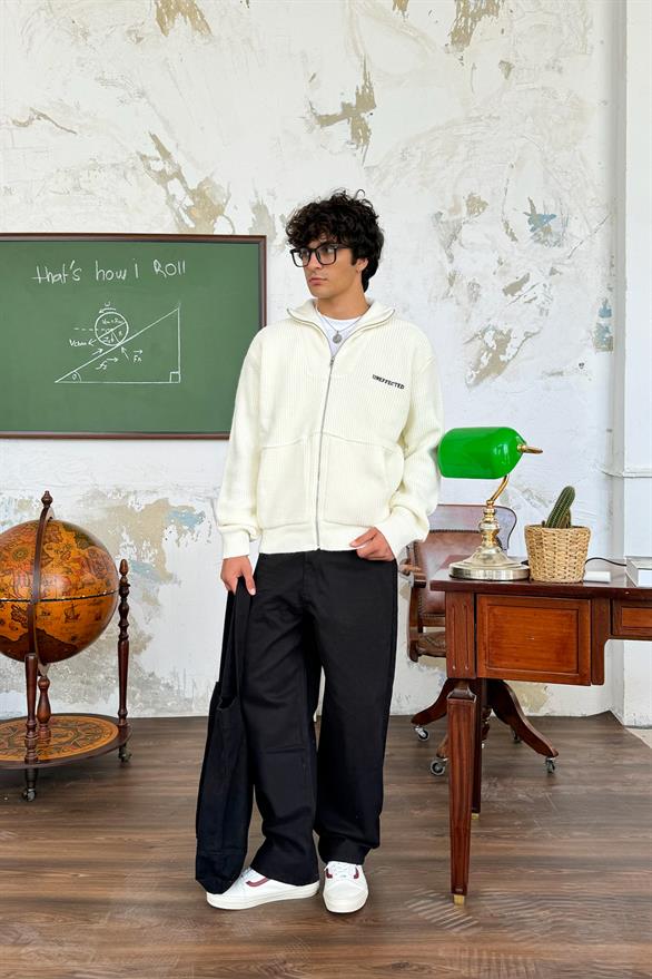 Uneffected Nakışlı Ekru Triko Hırka