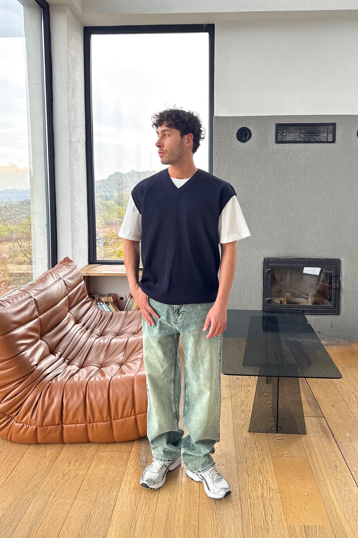 V Yaka Triko Süveter Lacivert
