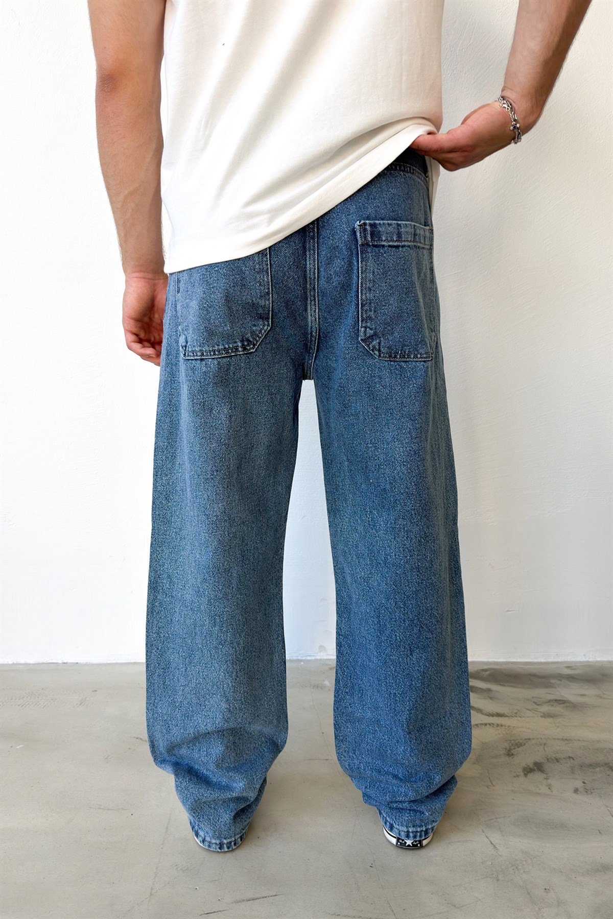 Washed Baggy Jean