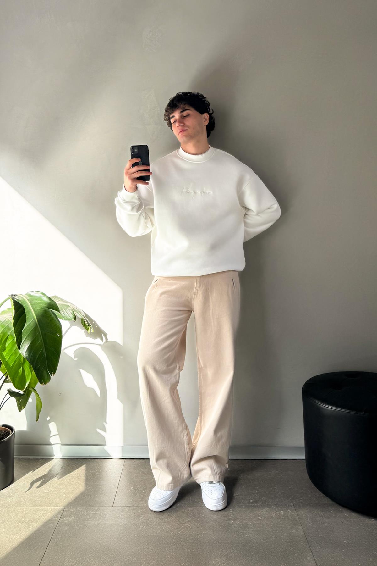 Waste Never Sırt Nakışlı Oversize Sweatshirt
