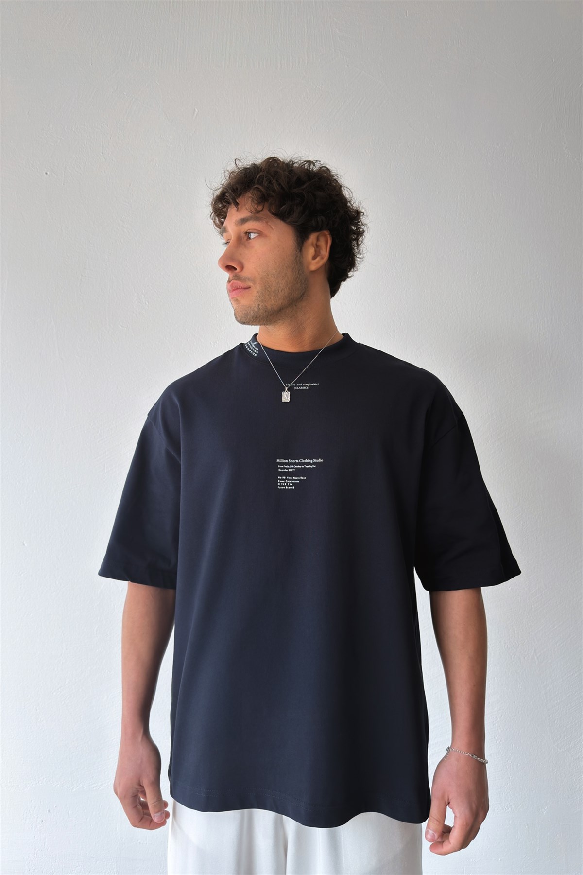 Yaka Baskılı Tişört