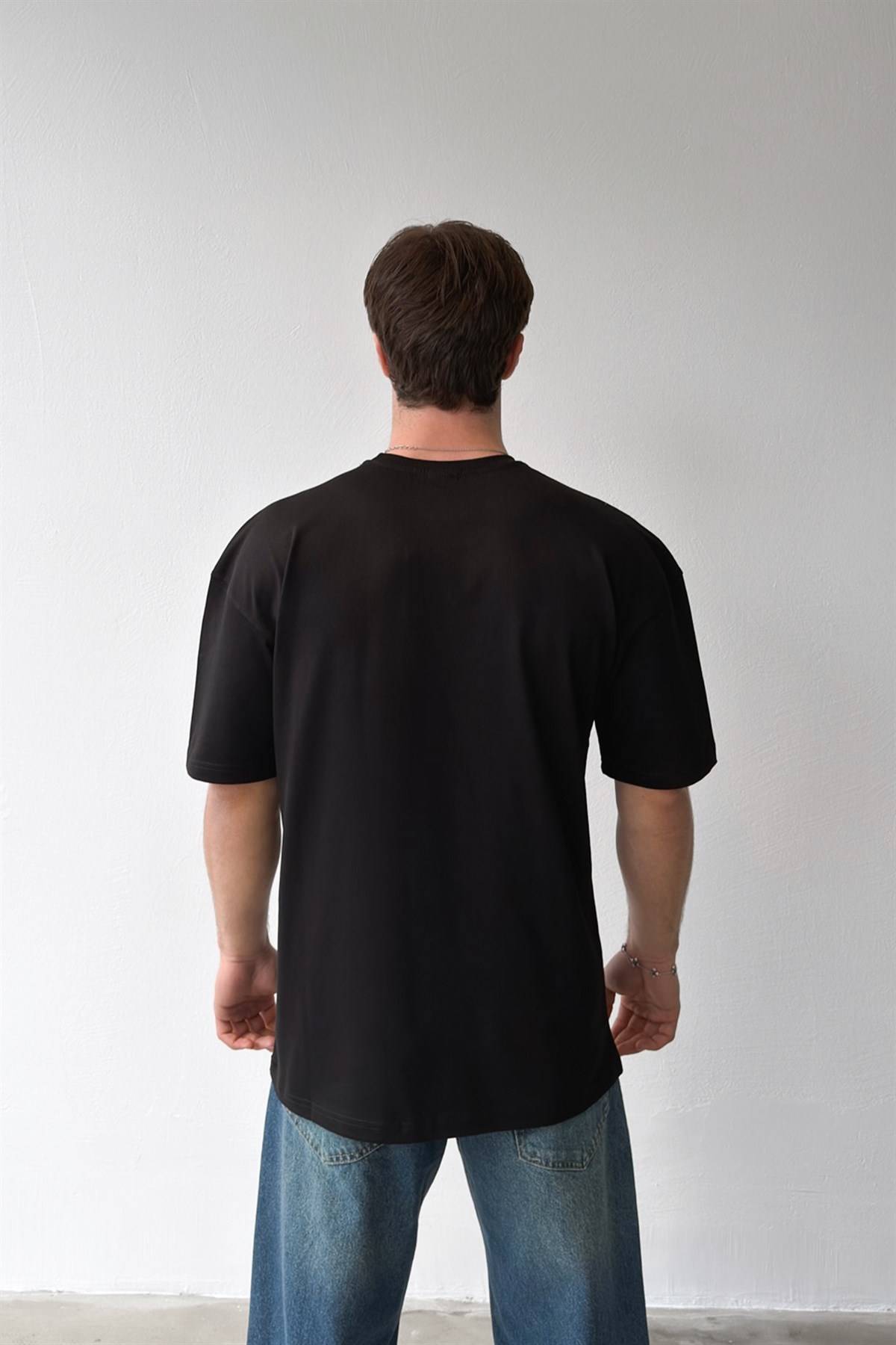 Yale Nakışlı Tişört