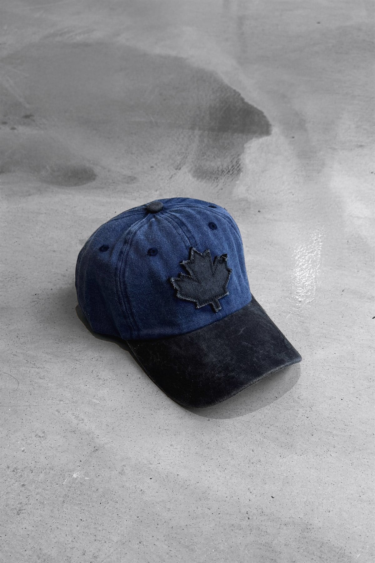 Yaprak Nakışlı Şapka