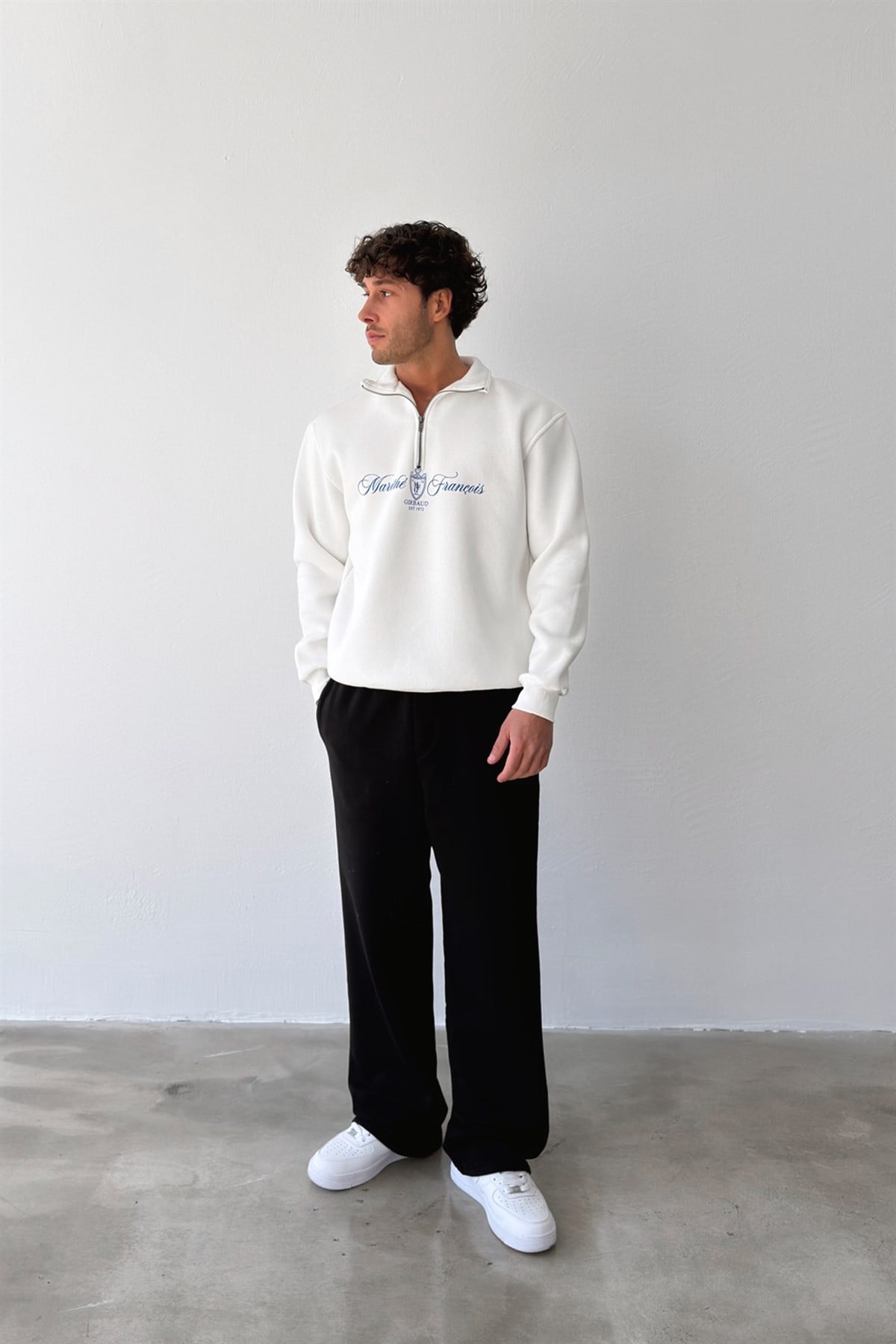 Yarım Fermuarlı Marithe Baskılı Sweatshirt