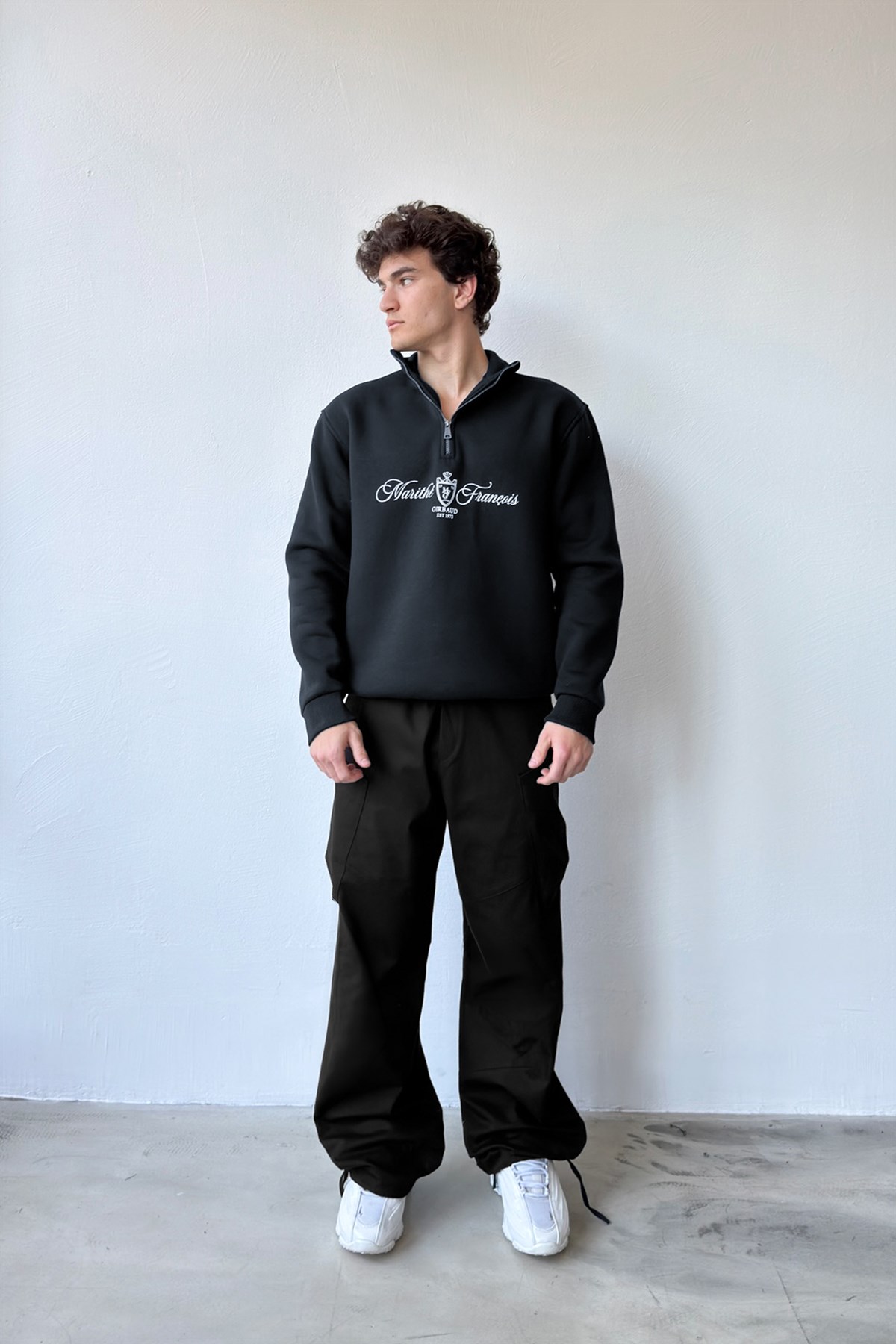 Yarım Fermuarlı Marithe Baskılı Sweatshirt
