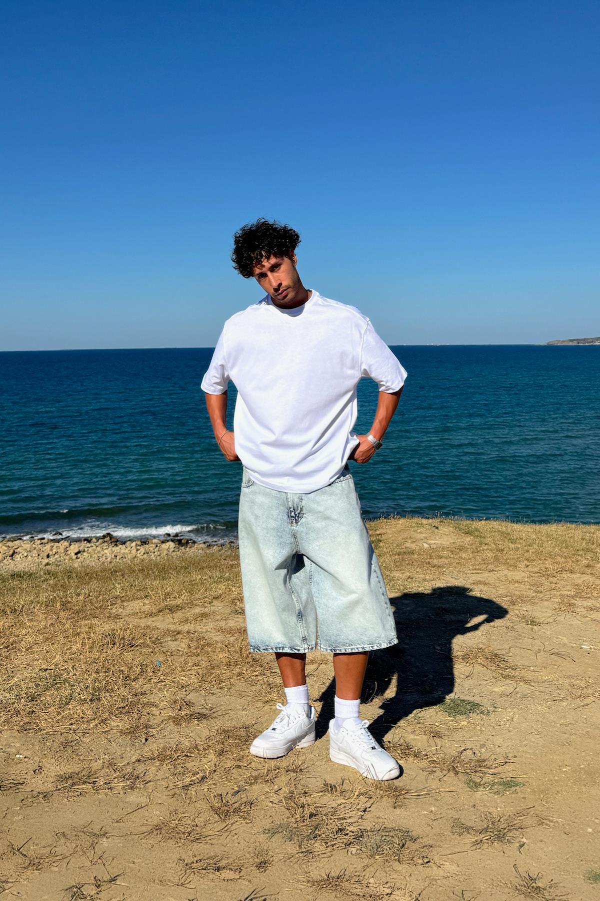 Yıkamalı Basic Kot Şort Buz Mavi