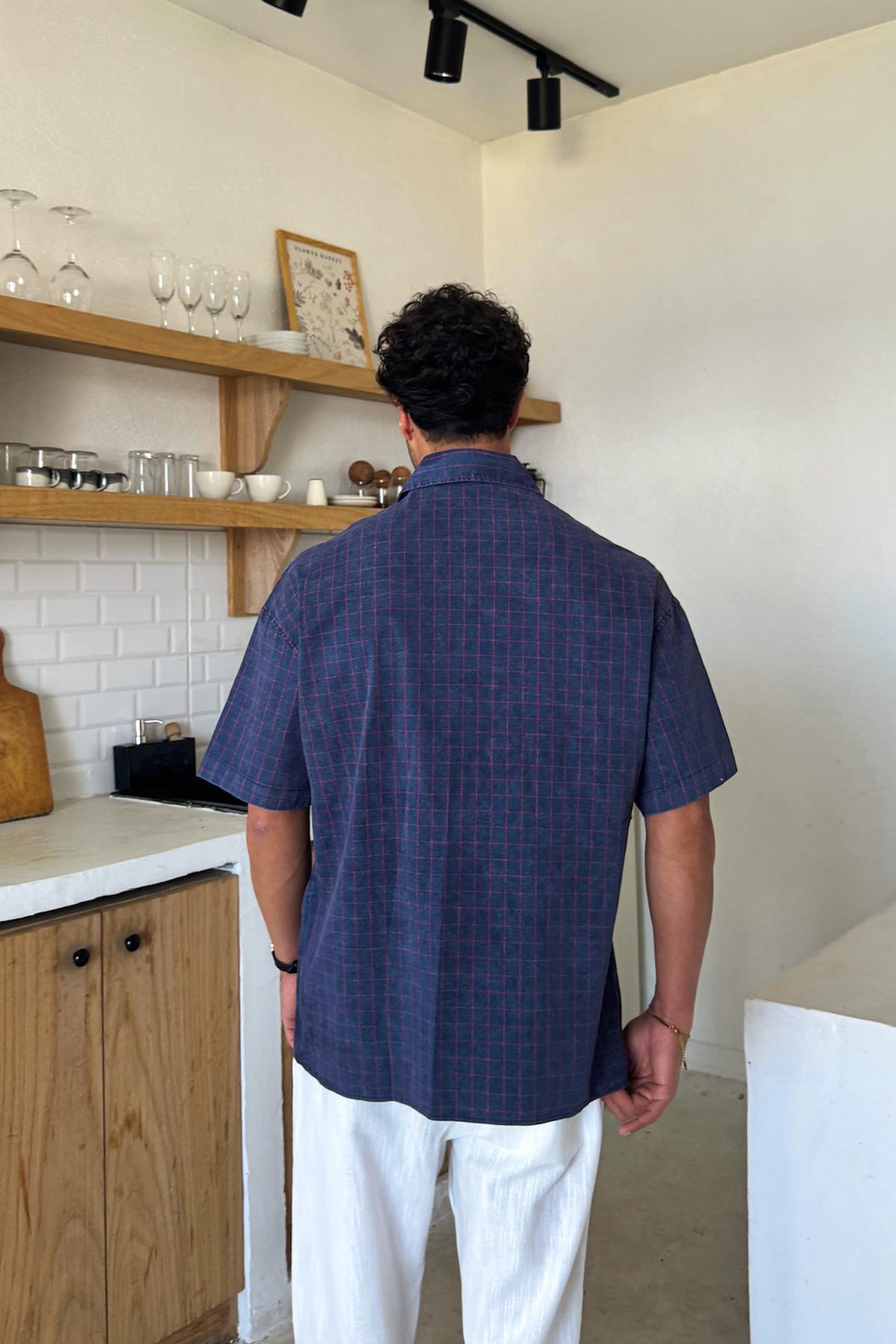 Yıkamalı Kareli Lacivert Kısa Kol Oversize Gömlek Lacivert