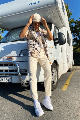 Çiçek Desenli Oversize Kısa Kollu Gömlek