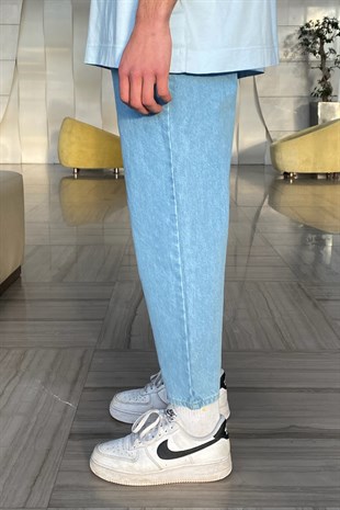 Flaw Atelier Sky Blue Premium Mom Fit Jean