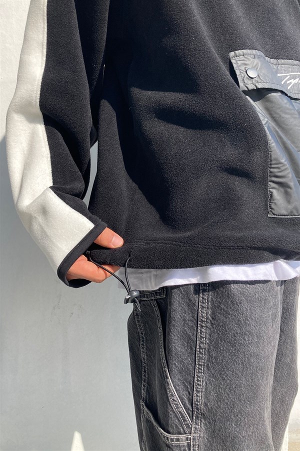Front Pocket Oversize Black Fleece