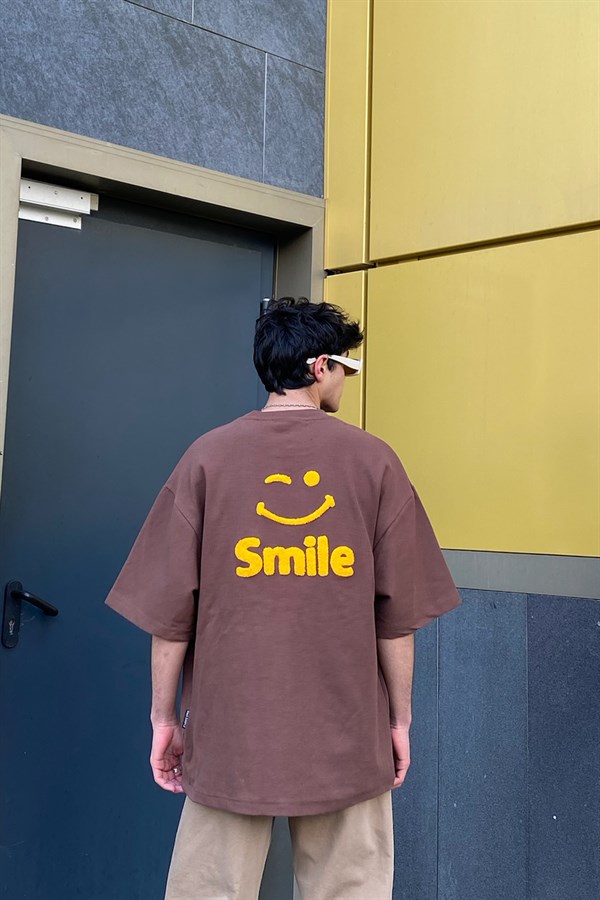 Smile Punchwork Oversize Pastel Kahve Tshirt