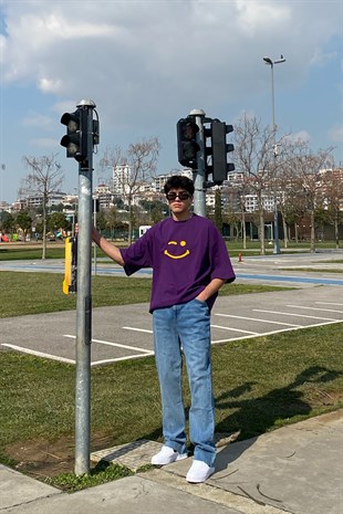Smile Punchwork Oversize Purple Tshirt
