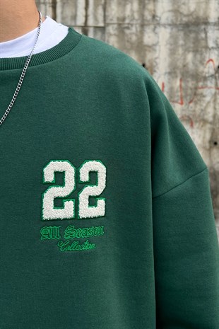 22 Nakışlı Yeşil Oversize Sweatshirt