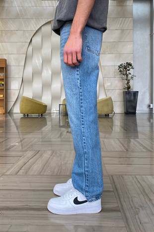 Basic Blue Taşlamalı Straight Fit Jean