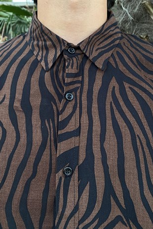 Brown Zebra Desenli Kısa Kollu Gömlek