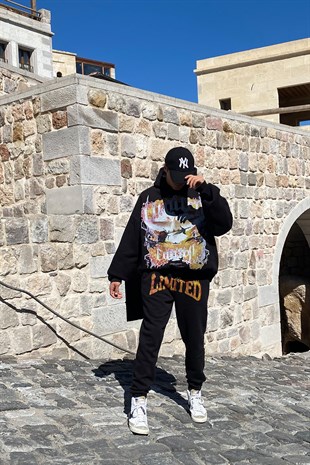 GÜL BASKILI OVERSIZE EŞOFMAN TAKIMI