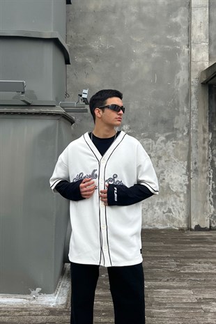 Nouvelle Nakışlı Beyaz Oversize Beyzbol Forma