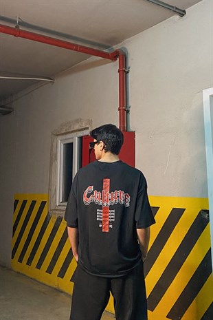 Red-Black Culture Printed Oversize Tshirt