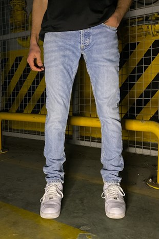 Sky Blue Skinny Fit Jean