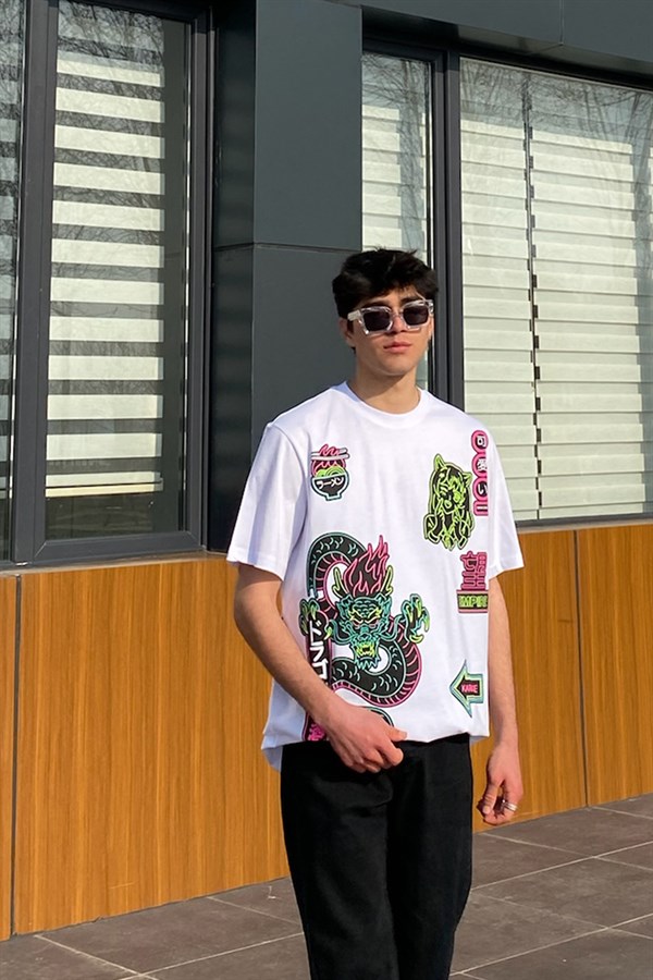 Tokyo Street Oversize Printed Tshirt
