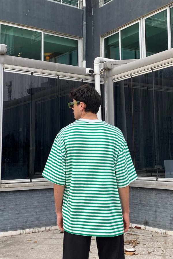 Yeşil Çizgili Oversize Basic Tshirt