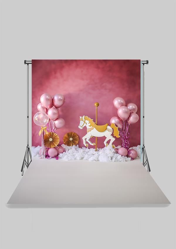 Ahşap Atlı Karınca ve Pembe Balonlar Çocuk Kumaş Fotoğraf Fonu( 2X2,5 MT)
