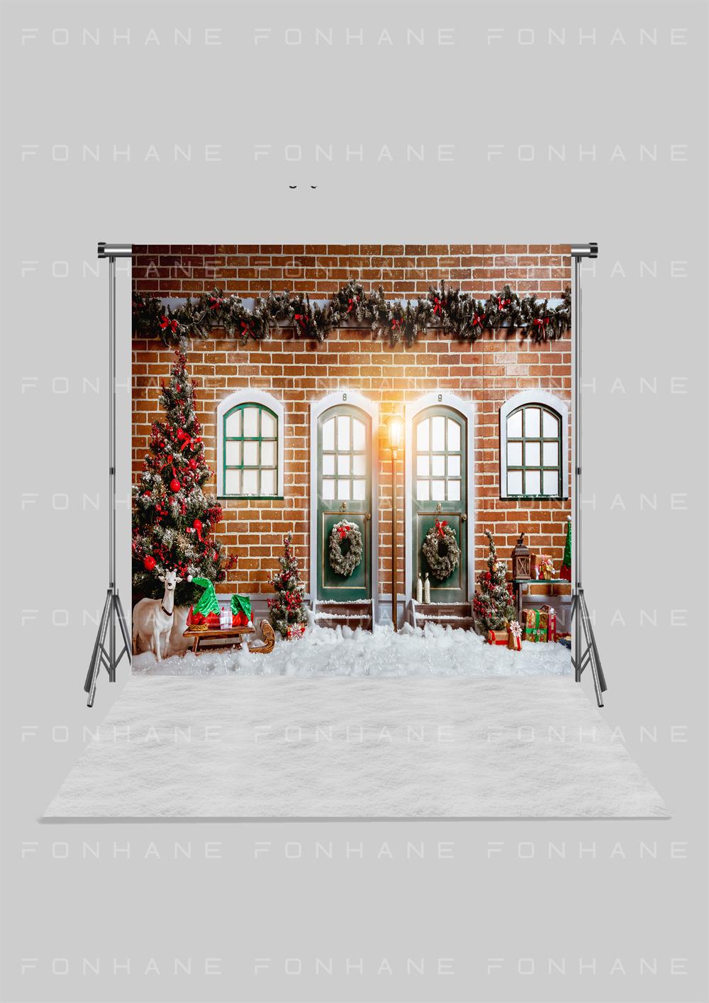 Yeni Yıl Temalı Süslenmiş Ev ve Dekorlar Zeminli Çocuk Kumaş Fotoğraf Fonu( 2X2,5 MT)