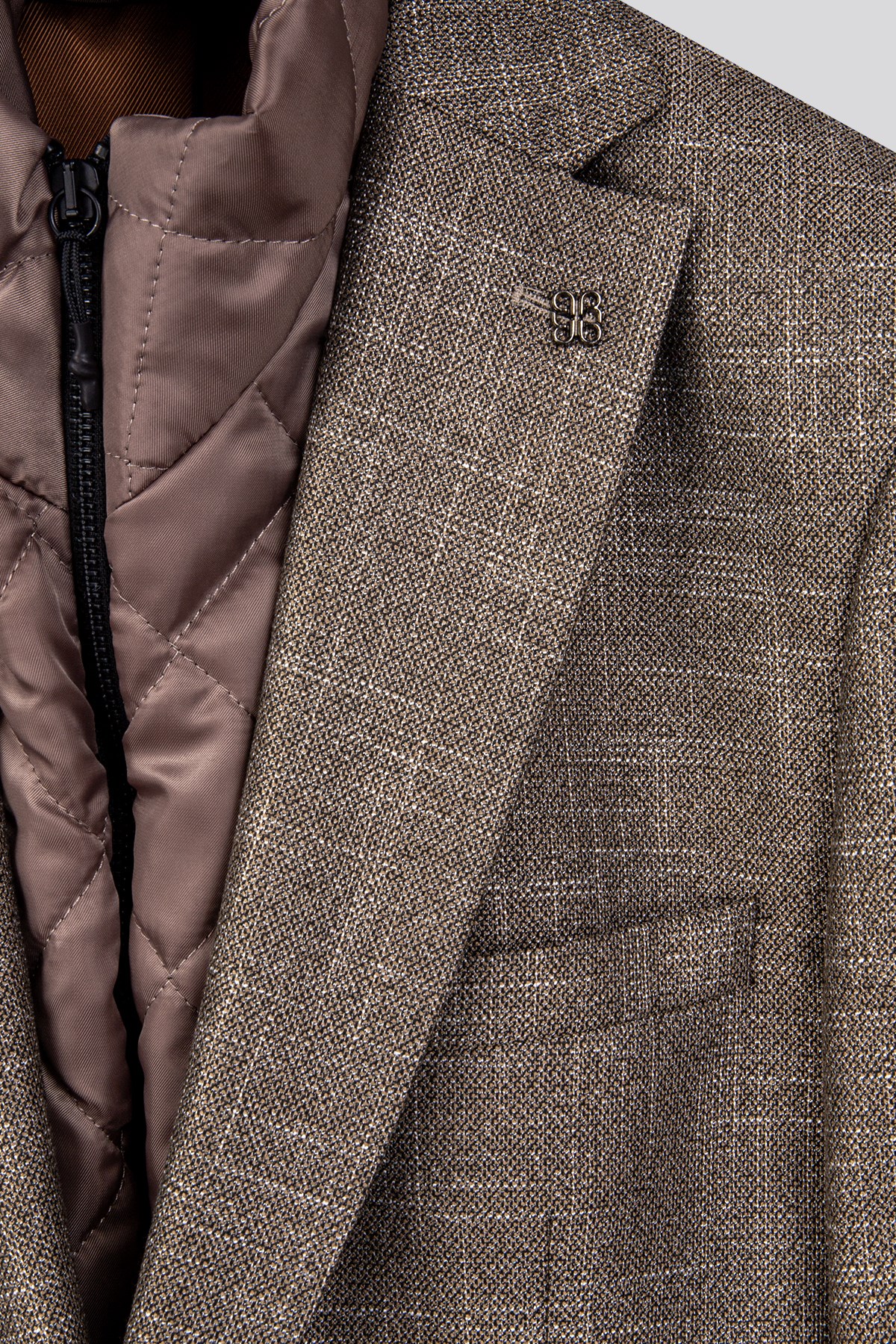 Erkek Slim Fit Mono Yaka Çıkarılabilir Kapitone Astarlı Açık Bej Ceket