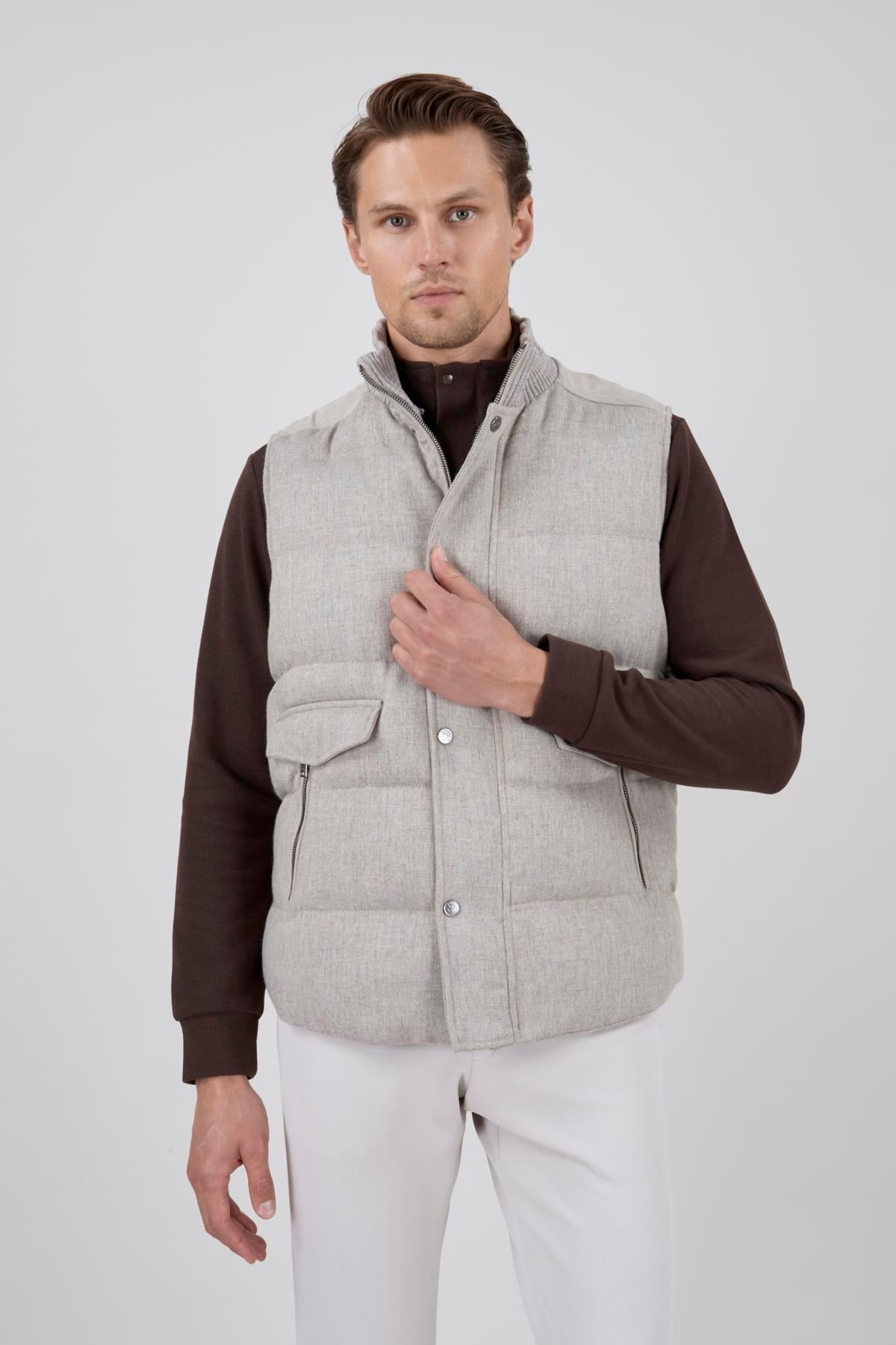 Erkek Bej Dik Yaka Yünlü Casual Yelek