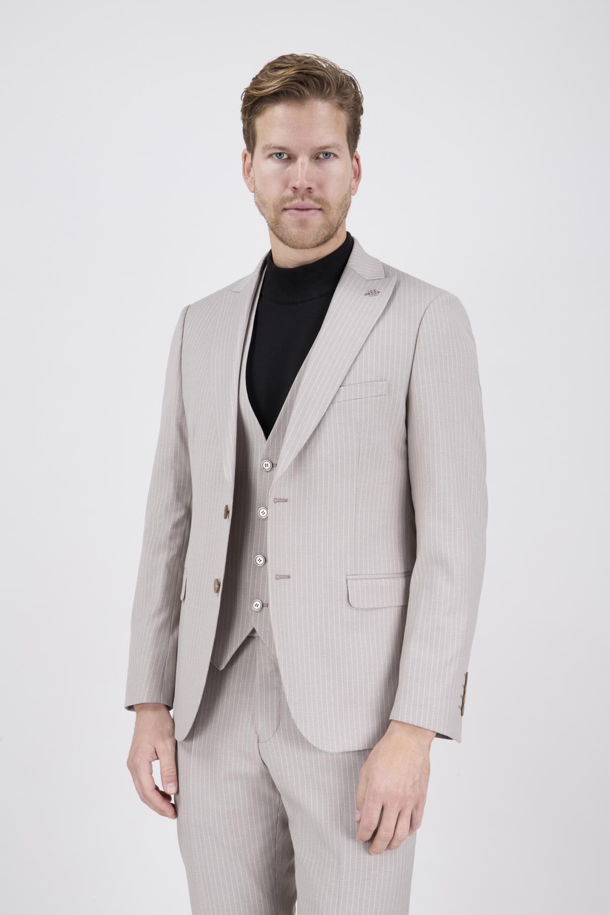 Erkek Slim Fit Sivri Yaka Bej Yelekli Takım Elbise