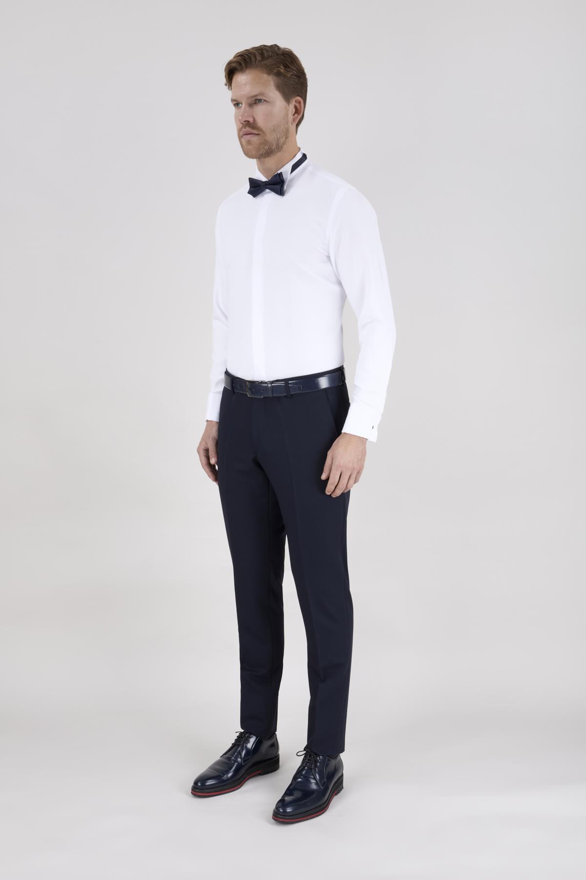 Erkek Slim Fit Ata Yaka Duble Manşet Gizli Pat Beyaz Gömlek